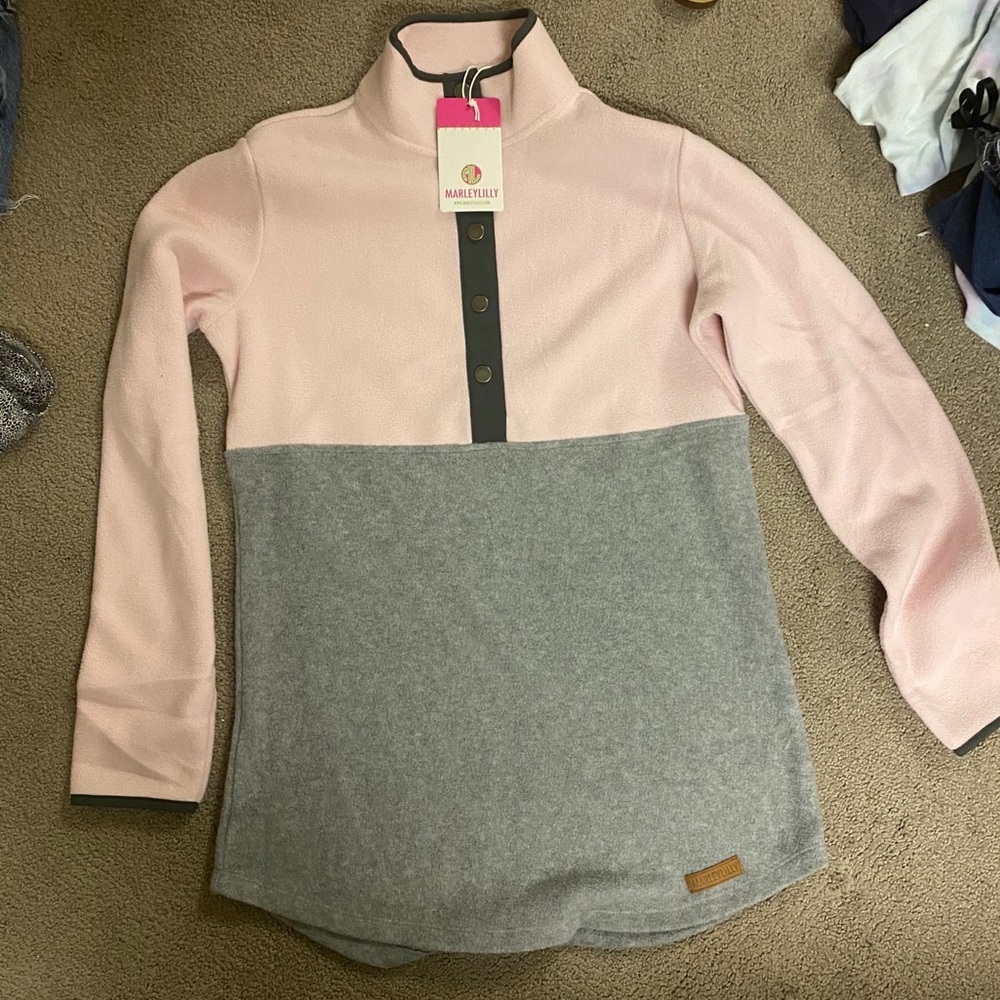 Brand new fleece pullover